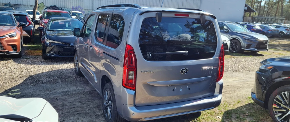 Toyota Proace City Verso cena 142900 przebieg: 1, rok produkcji 2023 z Ustroń małe 56